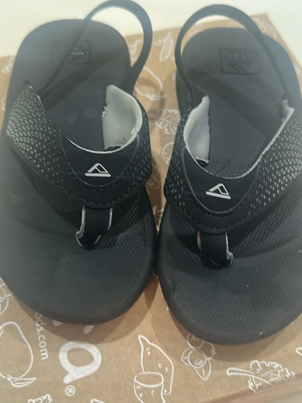 Reef Little Ahi Boys' Sandals toddler size 9.